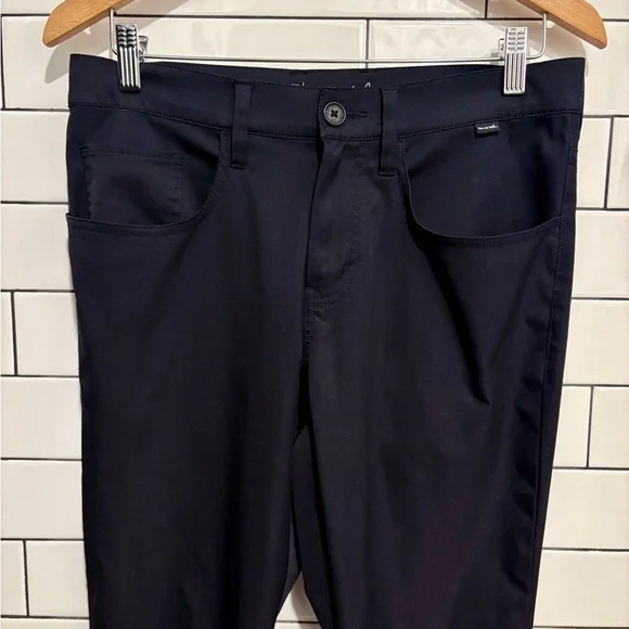 Travis Mathew Open to Close black Pants 30 - Picture 11 of 15